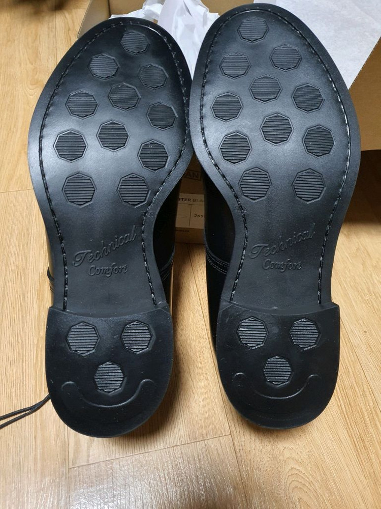 포스트맨 더비 커뮤터 블랙 사이즈 265mm 이미지