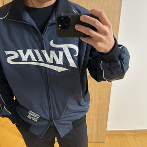 삽니다) 2023 엘지트윈스 홈 어센틱 유니폼 110 이미지