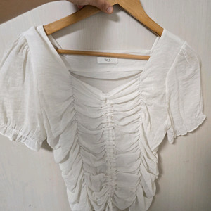 새)ReL 라엘 셔링 블라우스 ( 정가10만) 이미지