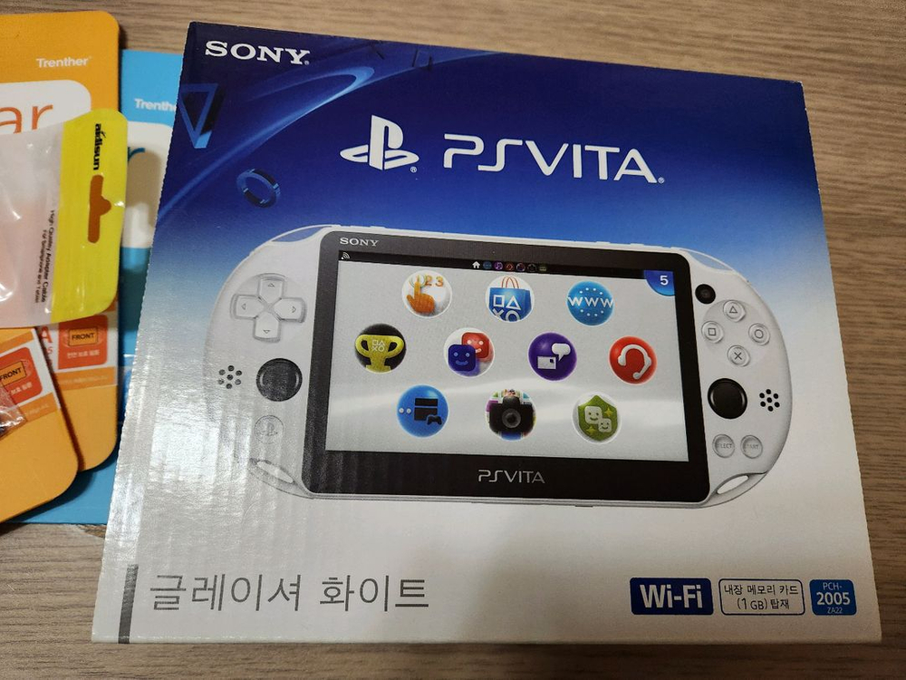 PSVITA 2세대 글레이셔 화이트 512GB 이미지
