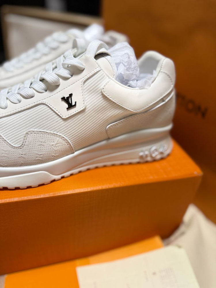 루이비통스니커즈 팝니다 이미지