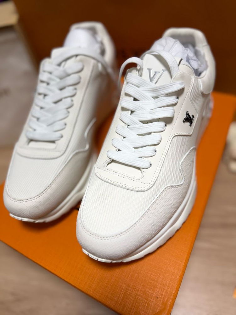 루이비통스니커즈 팝니다 이미지