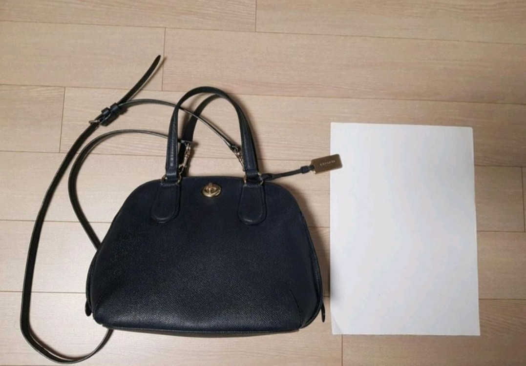 코치 금장턴락장식 사첼 3way백 이미지