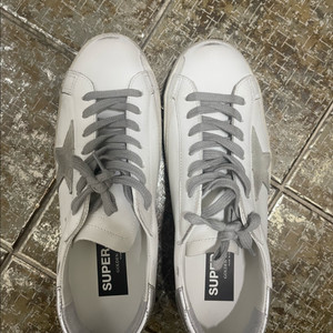 골든구스 슈퍼스타 화이트 41사이즈 270 이미지