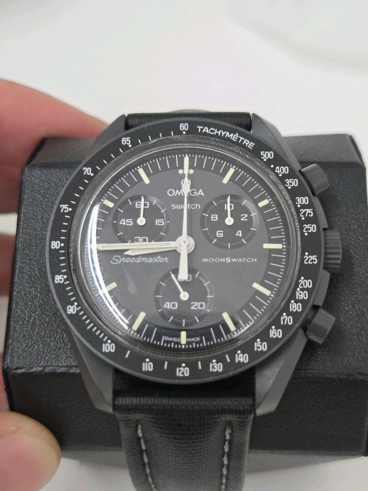 오메가 문스와치 머큐리 (아르템 스트랩 포함) 이미지