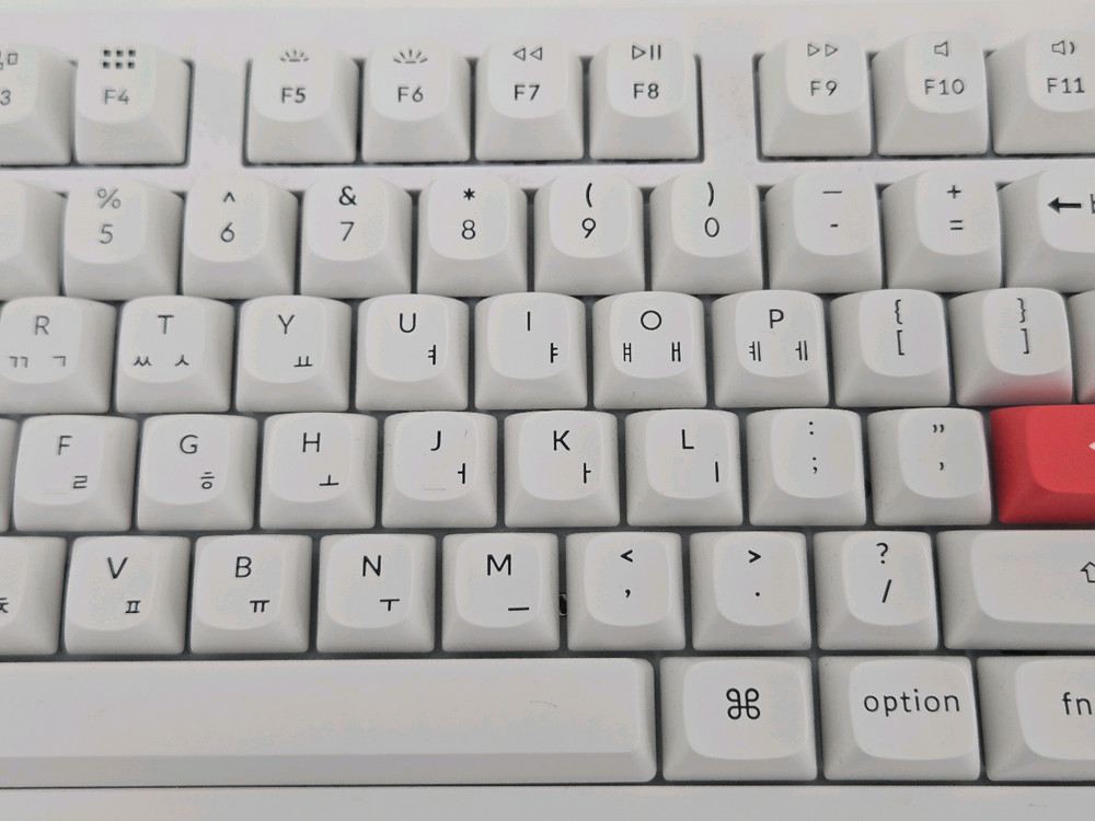 (거의 새상품) 키크론 K10 PRO 화이트 저소음 적축 이미지