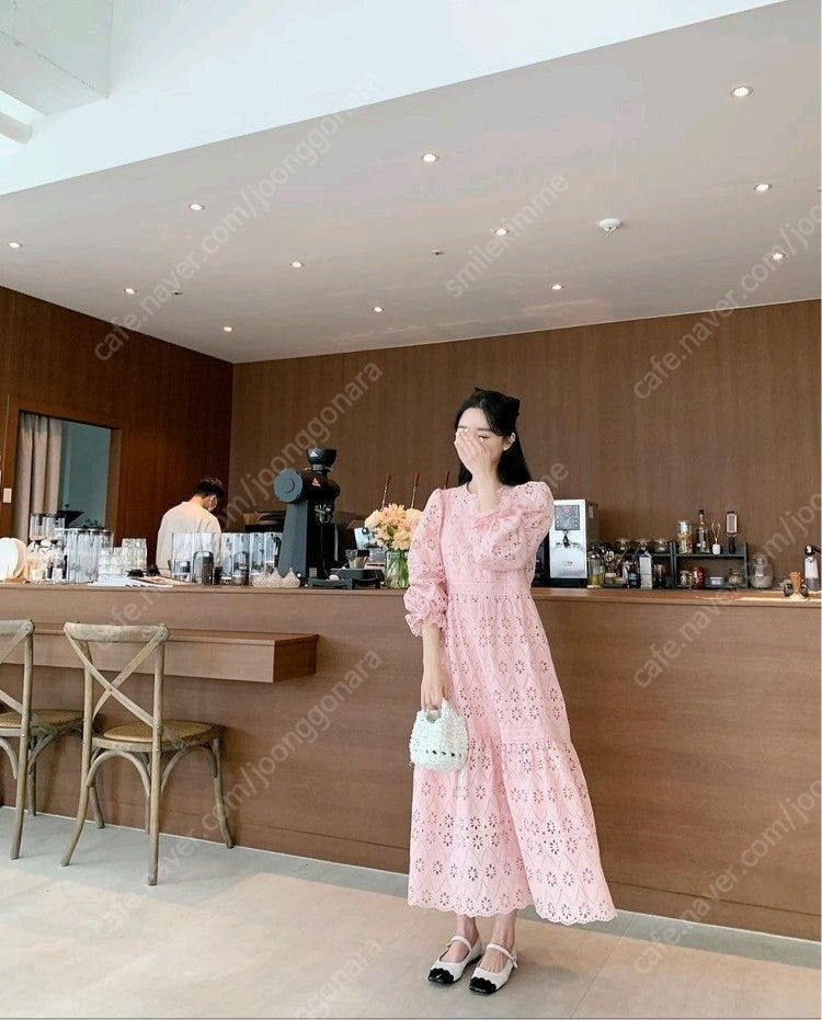 바이씨니 미미펀칭 원피스 (핑크) 이미지
