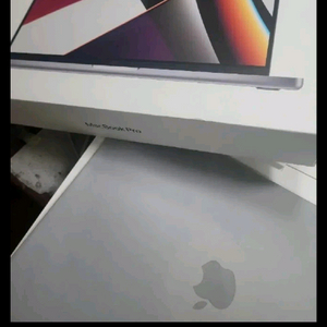 맥북프로16인치 m1 ss급..최저가 117만 이미지