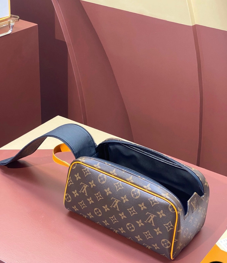 루이비통 돕키트 이미지