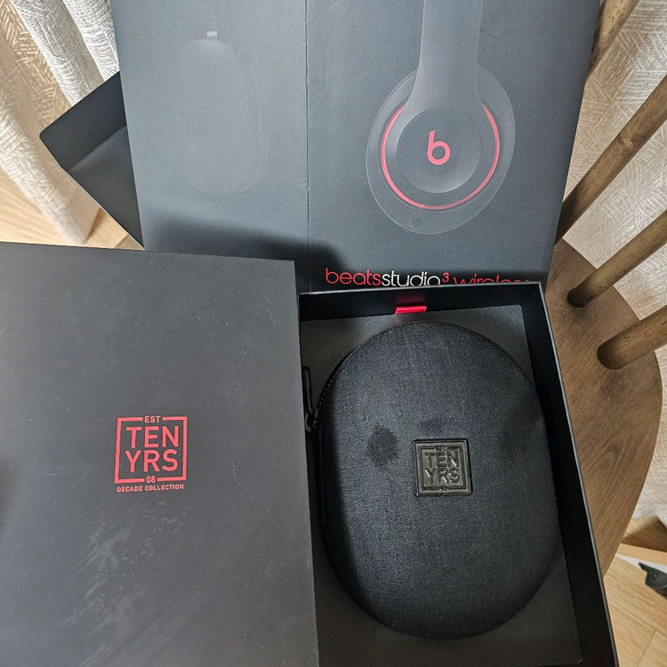 비츠 스튜디오3 블루투스 헤드폰 이미지