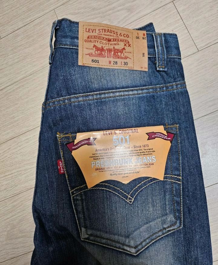 새상품 리바이스 501 와이드 팬츠 실사이즈29~30 이미지