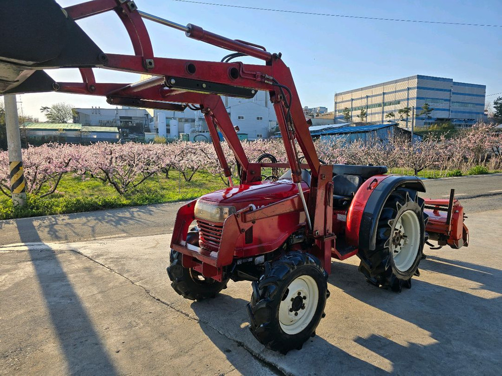 38마력 트랙터 LT380 이미지