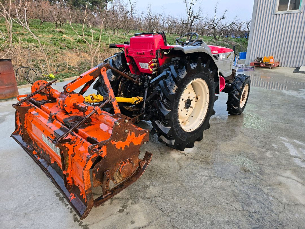 36마력 트랙터 LT360D 이미지