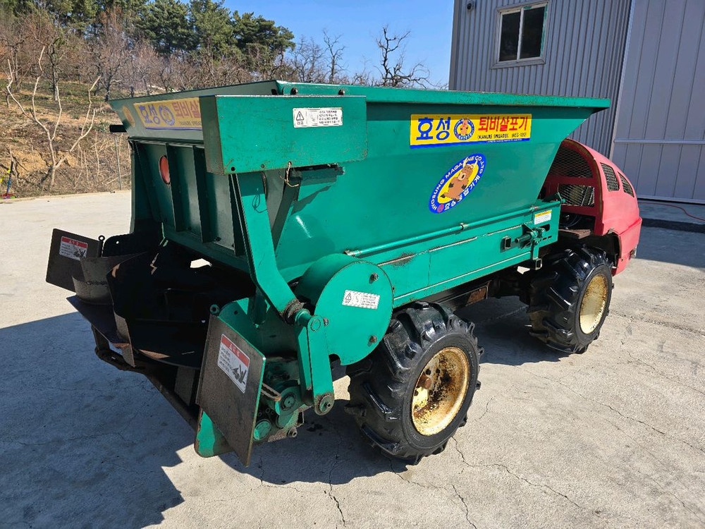 아세아 운반차 겸용 퇴비살포기 이미지