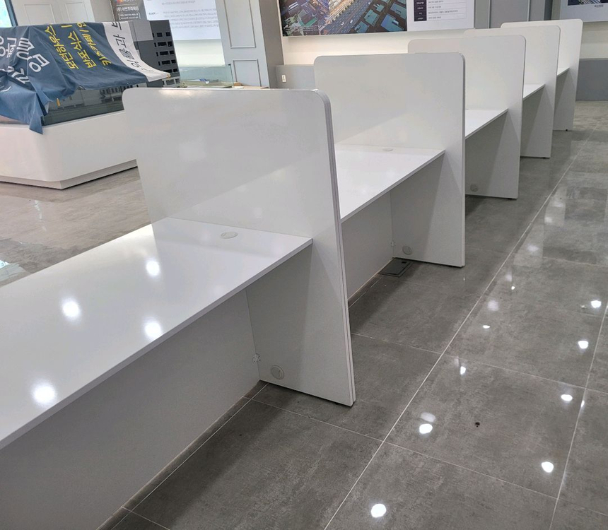 상담책상 카운터책상 인포 칸막이 제작 이미지