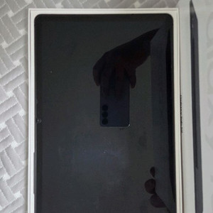 갤럭시탭 S9 128기가 wifi 각종 악세사리 포함 이미지