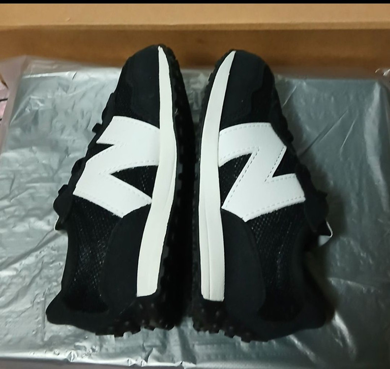 뉴발란스키즈 327 145블랙운동화 거의새거 이미지