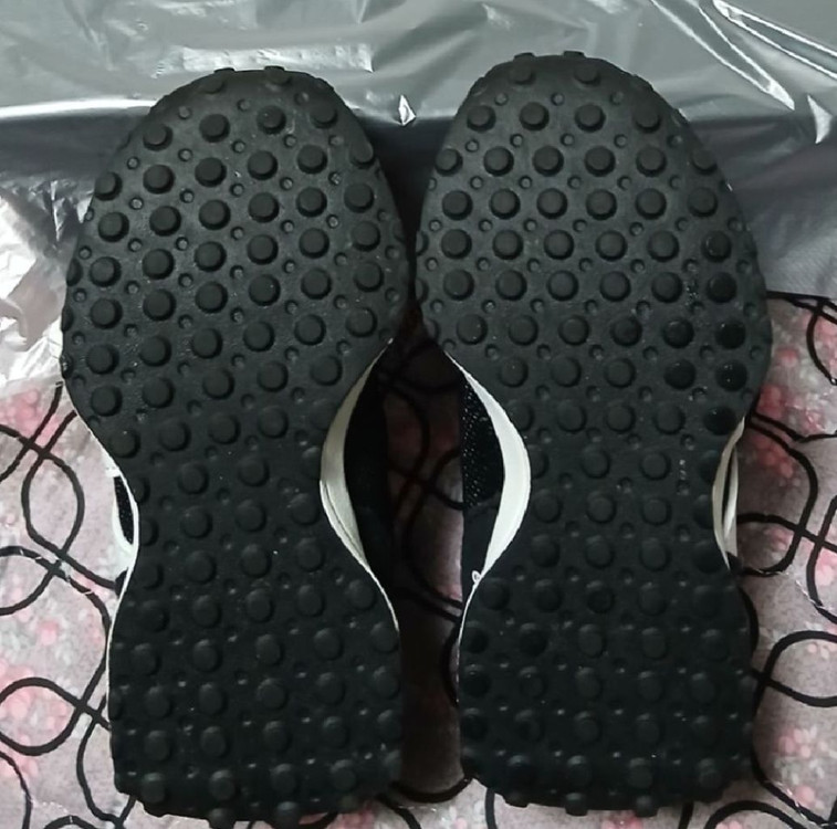 뉴발란스키즈 327 145블랙운동화 거의새거 이미지
