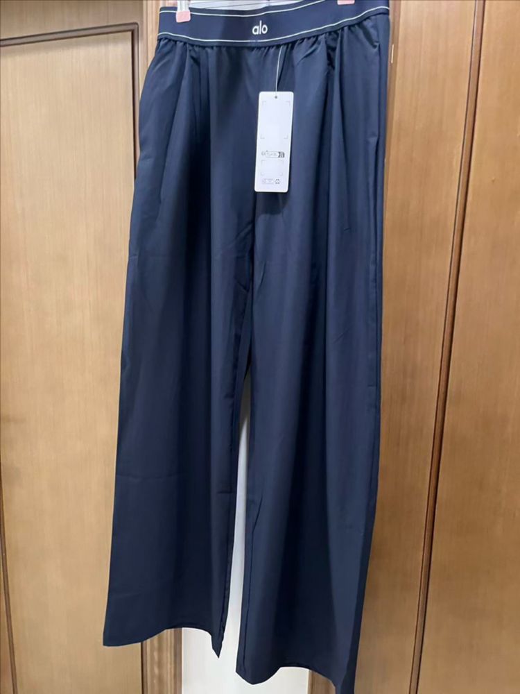 와이드핏 운동 팬츠 이미지