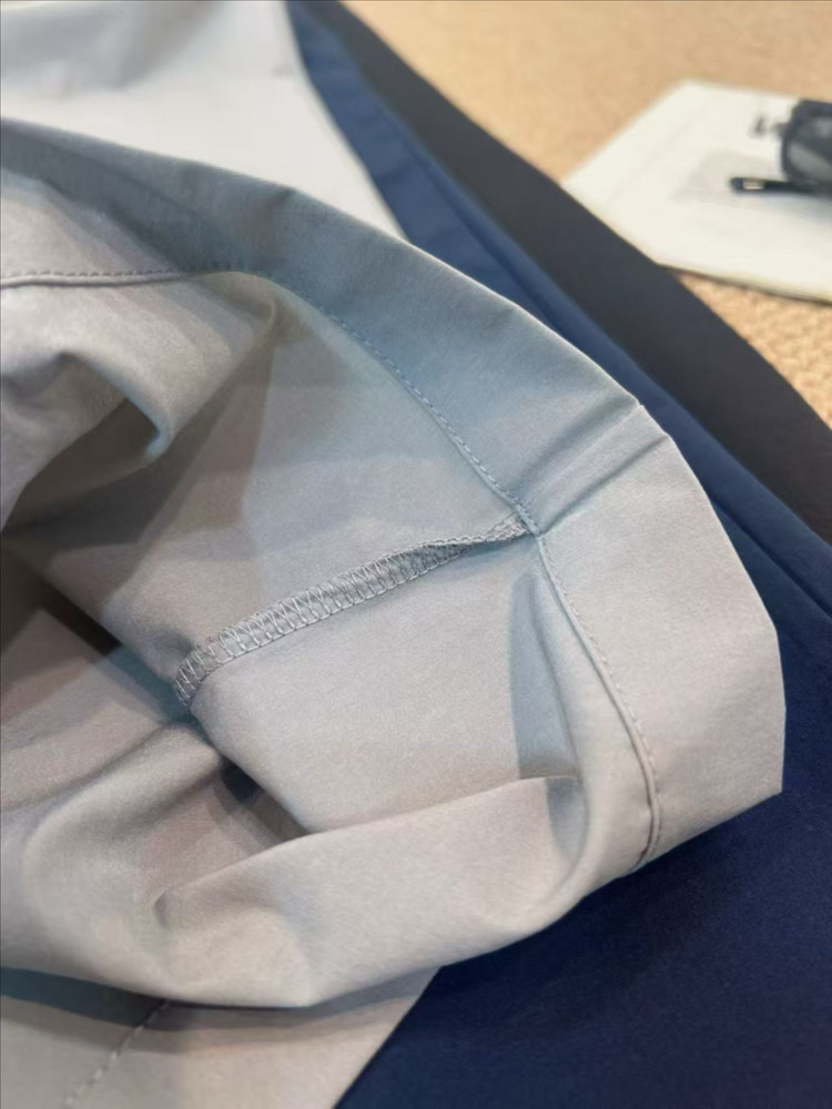 와이드핏 운동 팬츠 이미지