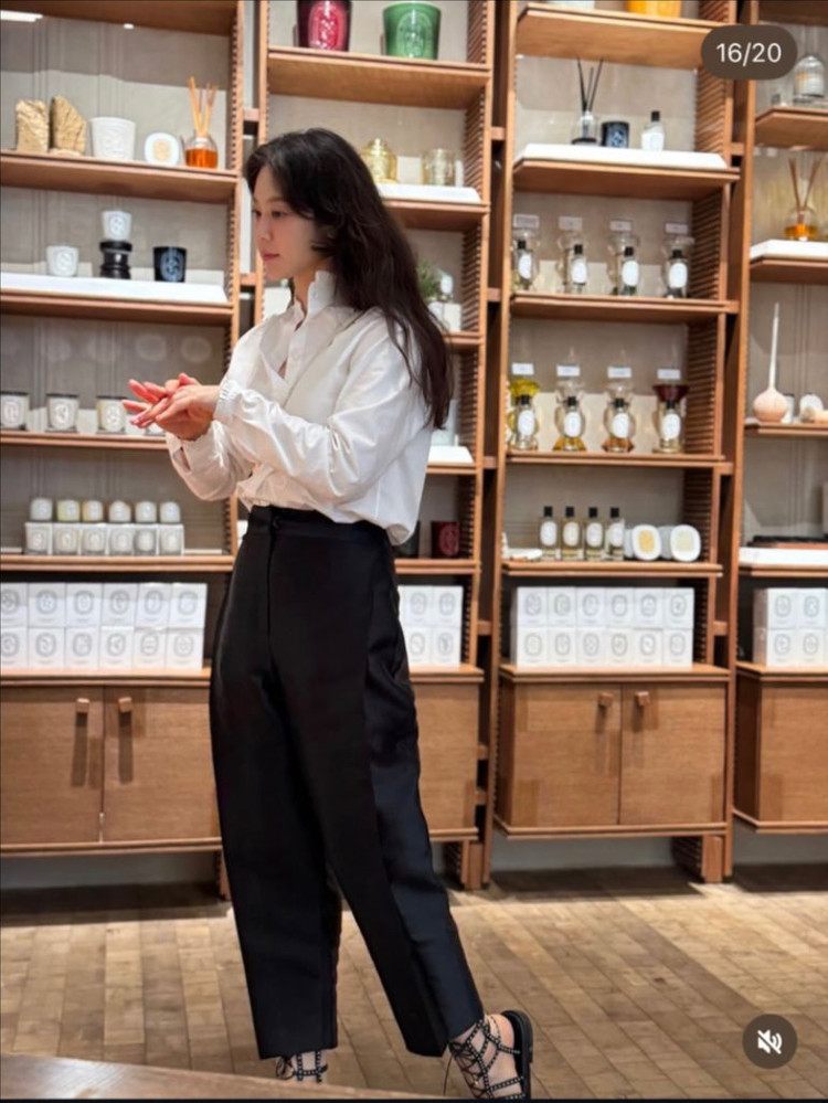 지요 배럴핏 팬츠 이미지