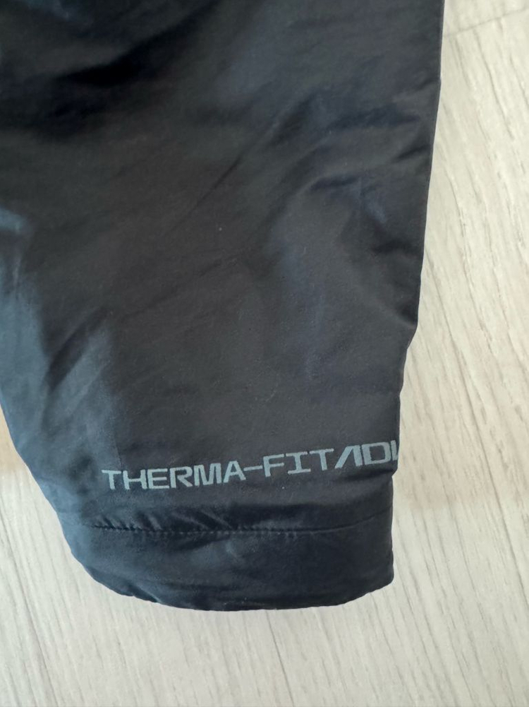 나이키 써마핏 ADV 에어로로프트 이미지