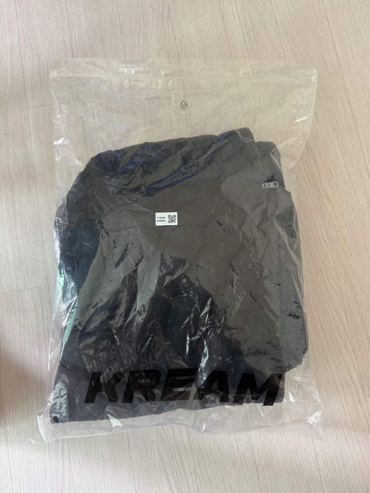 나이키 써마핏 ADV 에어로로프트 이미지