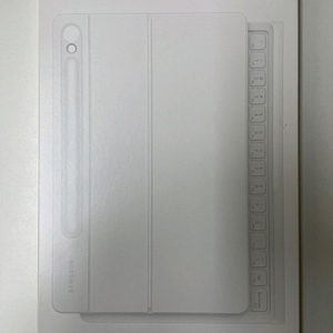 갤럭시탭 S9 S9fe S10fe 키보드 북커버 화이트 상태 S급 이미지