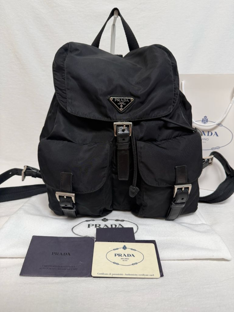 정품 프라다 포코노나일론 투포켓 블랙 백팩 미디움 이미지