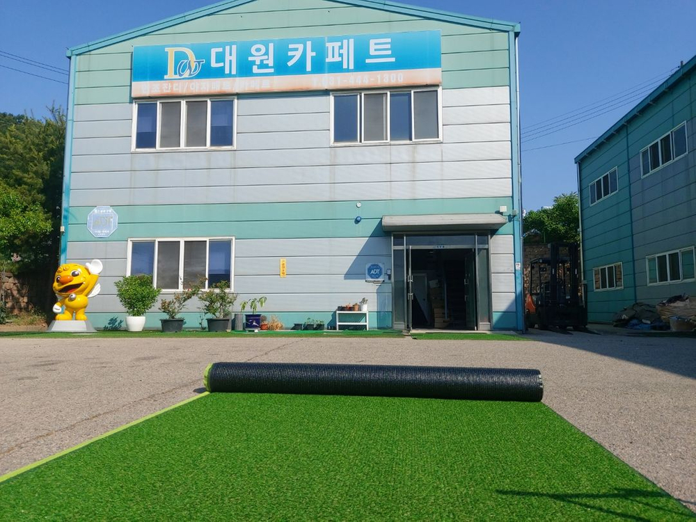 행사용 중고인조잔디 18mm (폭)2m (길이)25m 15평 25만원 이미지