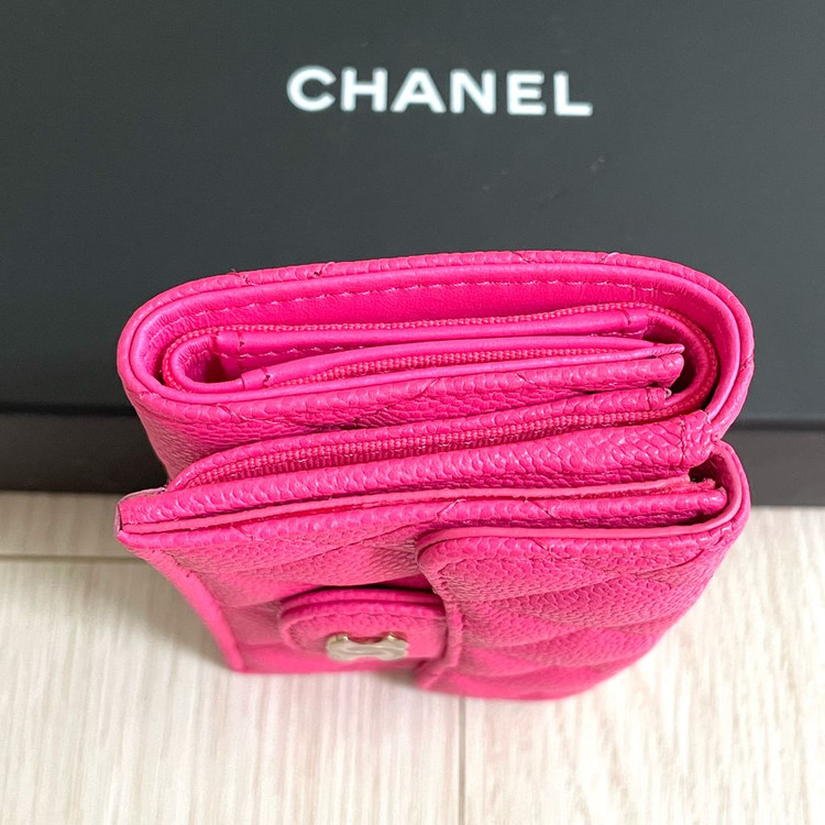 샤넬 클래식 캐비어 3단지갑 푸시아핑크 내장칩 새제품 이미지