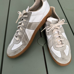 정품 마르지엘라 독일군 스니커즈 42 이미지