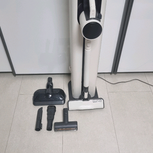 LG오브제 컬렉션 무선청소기 풀세트 판매합니다 이미지