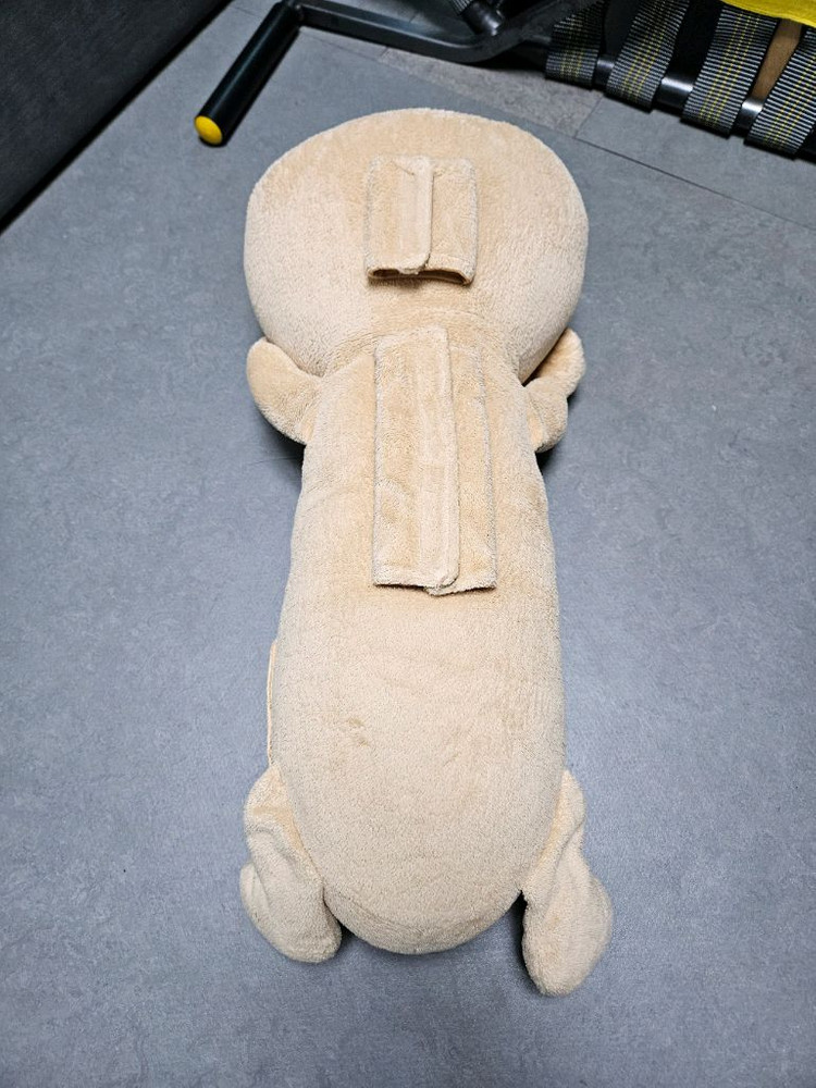 안전벨트 쿠션 곰인형, 목쿠션 어피치 인형 각각 판매 이미지
