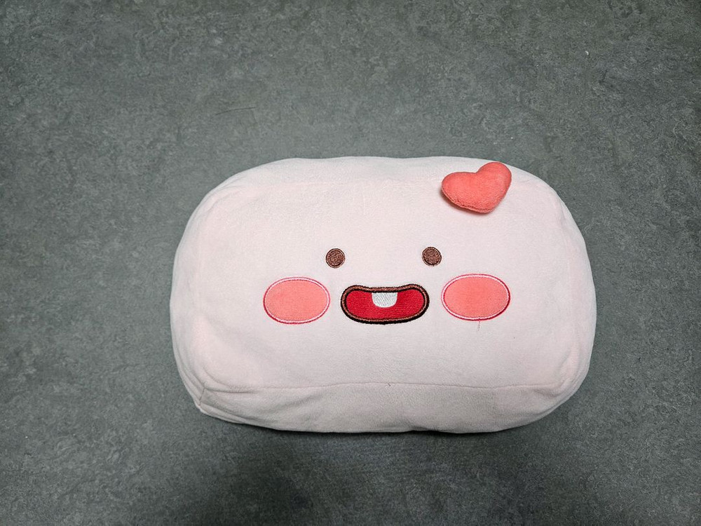 안전벨트 쿠션 곰인형, 목쿠션 어피치 인형 각각 판매 이미지