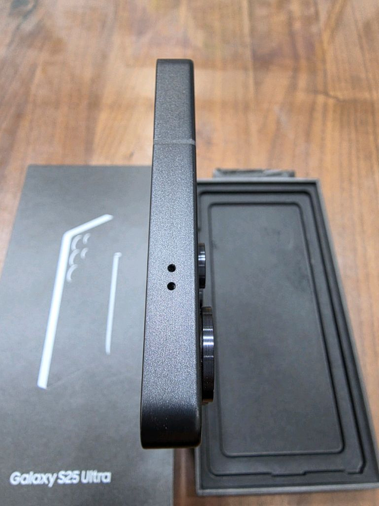 갤럭시 S25 울트라 512 자급제 제트블랙 삼케플X 이미지