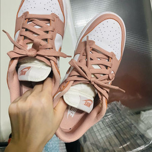 나이키 덩크로우 240 이미지