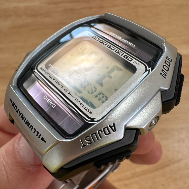 카시오 90년대 레트로 손목시계 터프솔라빈티지 전자시계 (S급) 이미지