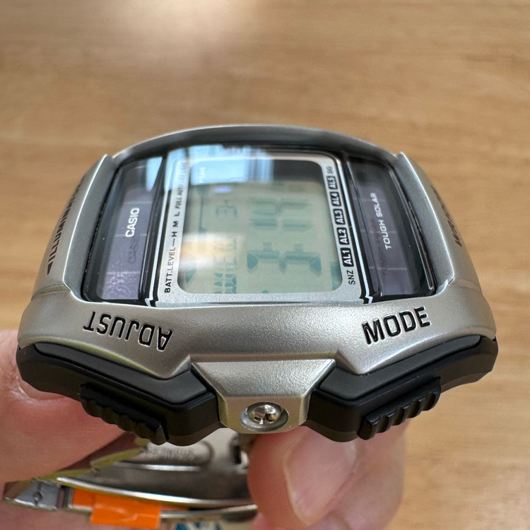 카시오 90년대 레트로 손목시계 터프솔라빈티지 전자시계 (S급) 이미지