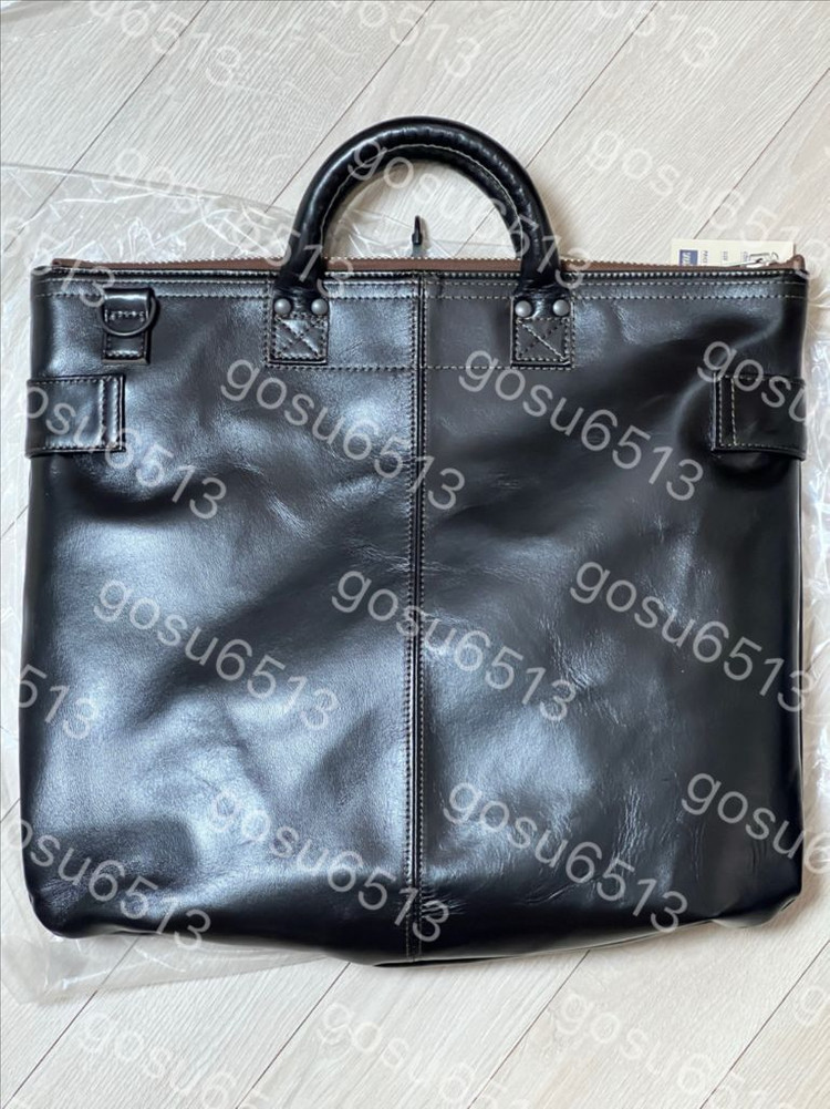 토이즈맥코이 레더 헬멧백 블랙 TMA2418 이미지