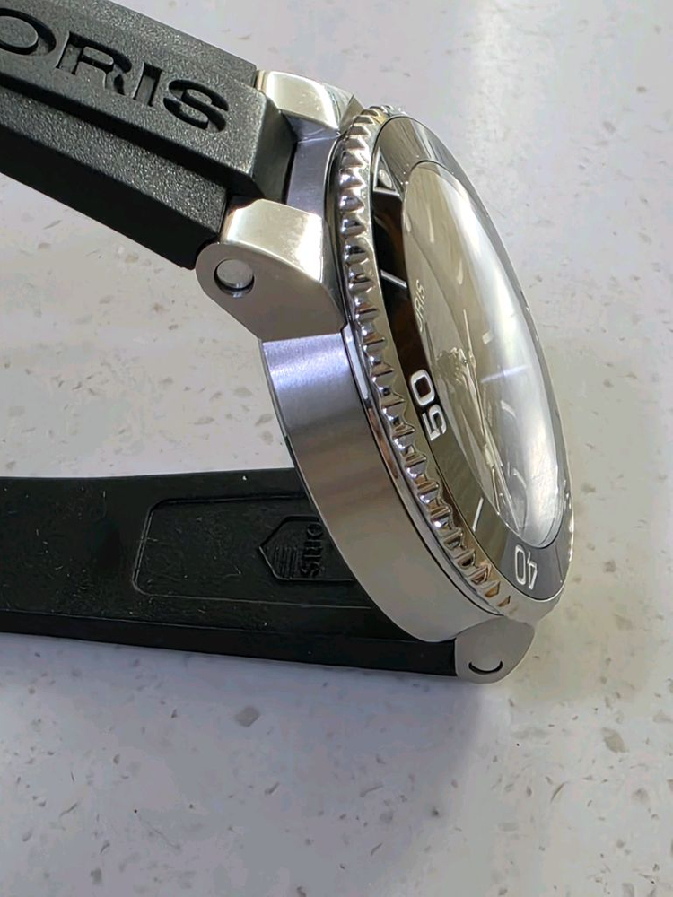 오리스 아퀴스 데이트 딥블루 이미지