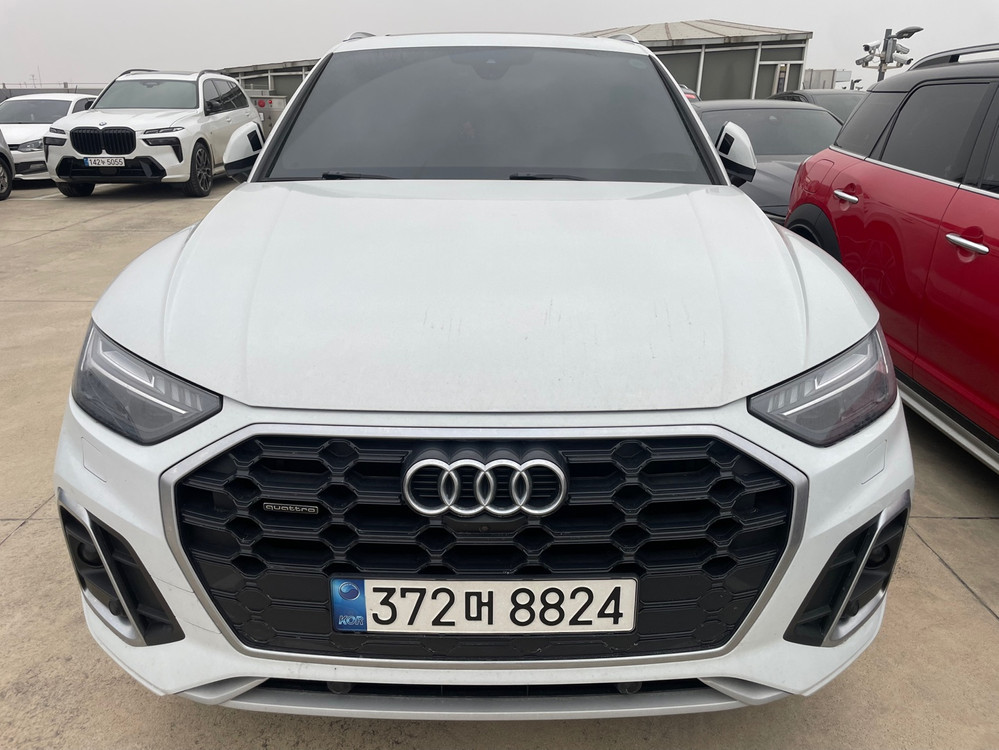 아우디 Q5 (FY) 45 TFSI 콰트로 프리미엄 중고차 21년 07월 75248km 완전무사고 베이지시트입니다. 이미지