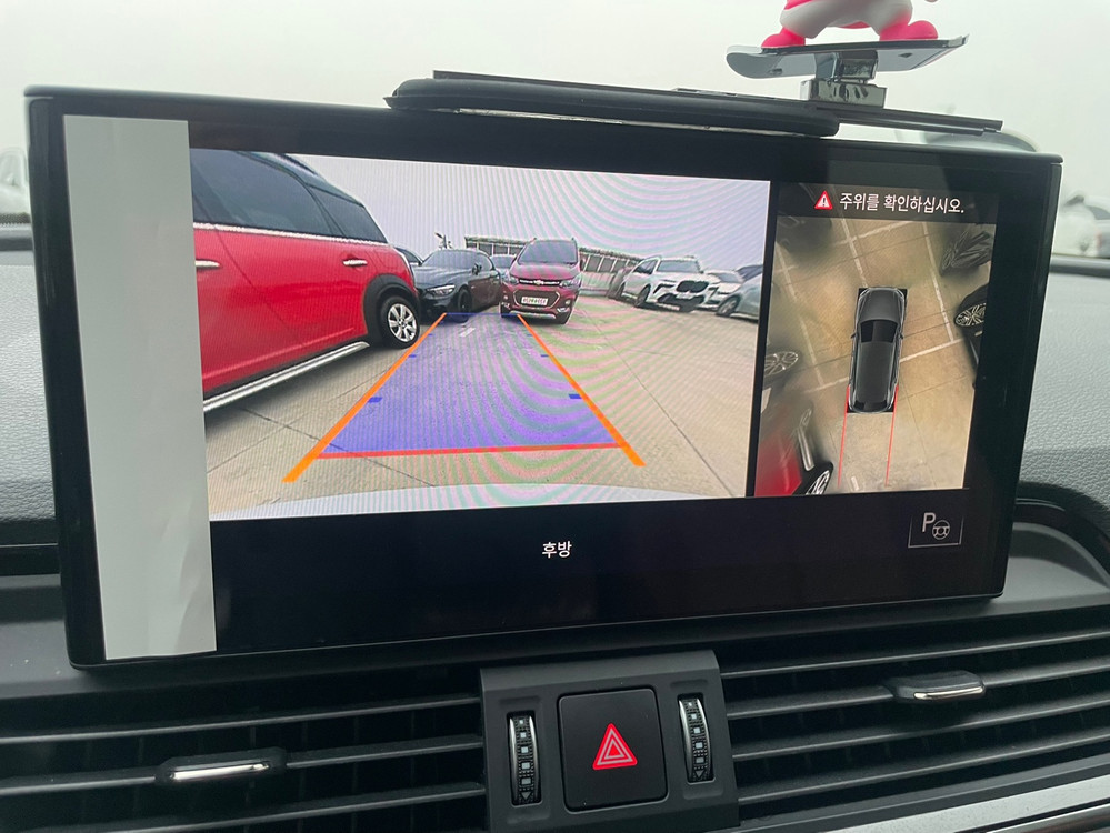 아우디 Q5 (FY) 45 TFSI 콰트로 프리미엄 중고차 21년 07월 75248km 완전무사고 베이지시트입니다. 이미지