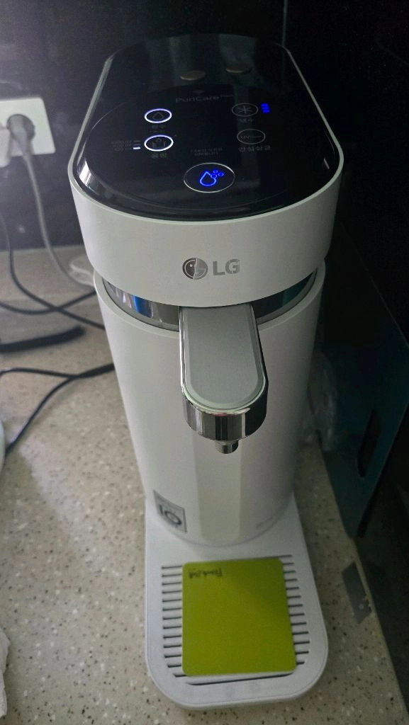 엘지퓨리케어 냉정수기 이미지