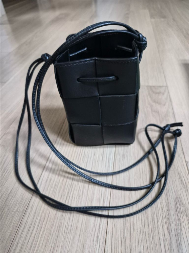 보테가미니크로스백 이미지