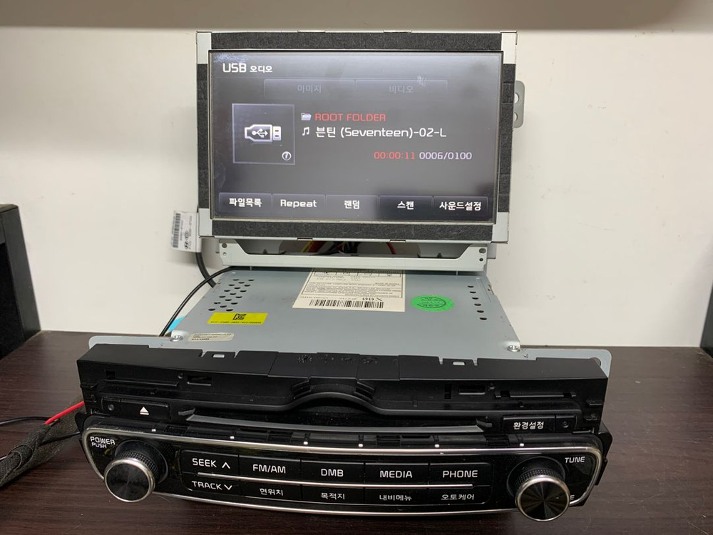 K9 AVN 무출 데크,8인치 모니터,앰프 팝니다. 이미지