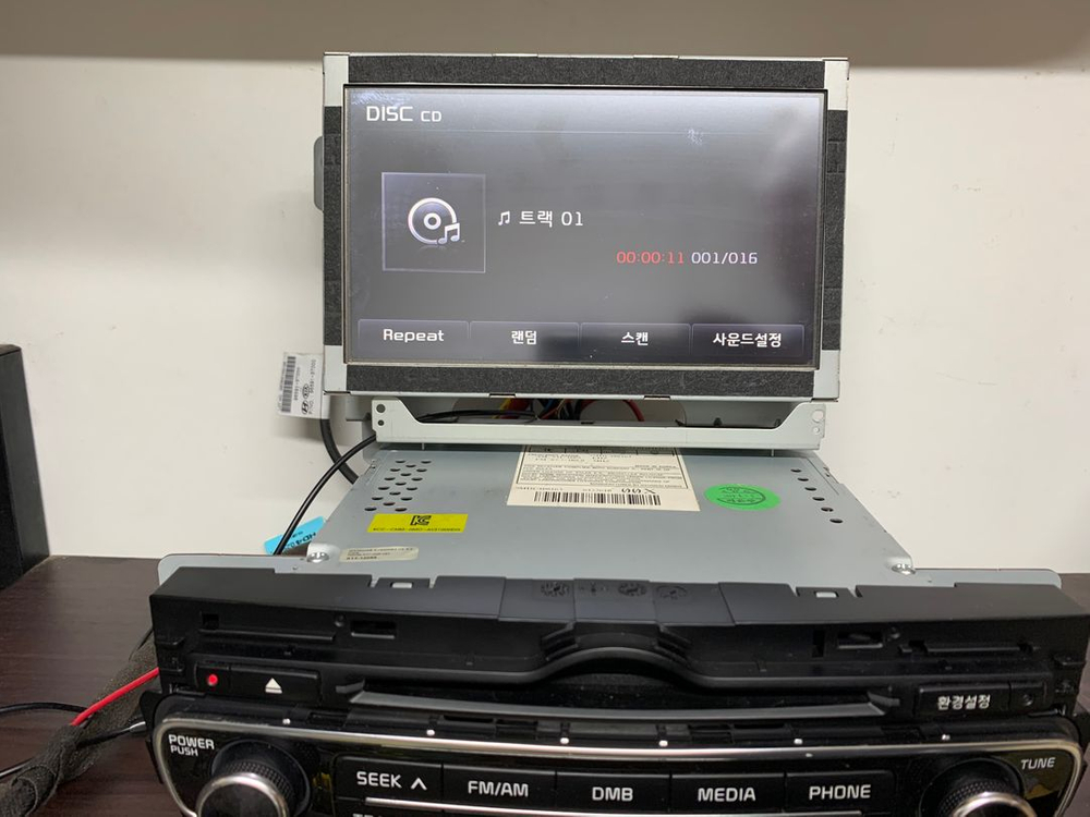 K9 AVN 무출 데크,8인치 모니터,앰프 팝니다. 이미지