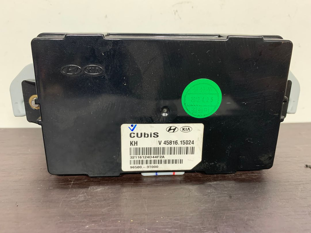 K9 AVN 무출 데크,8인치 모니터,앰프 팝니다. 이미지