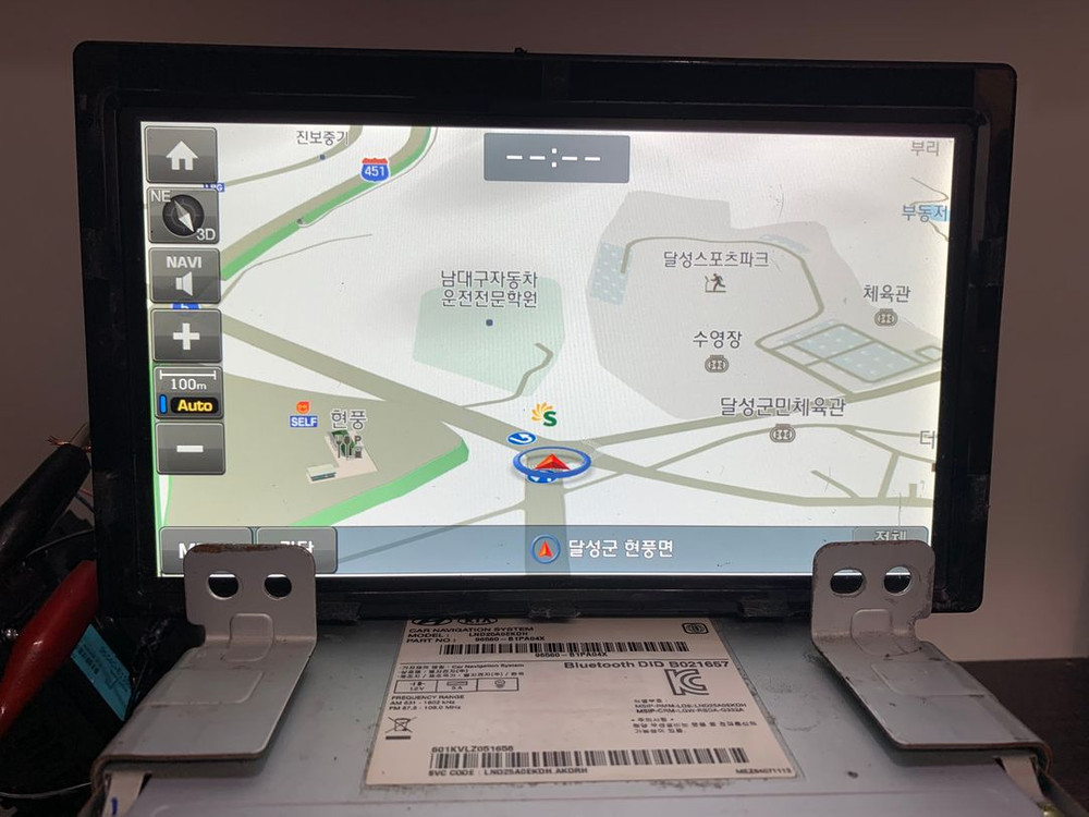 제네시스DH 블루링크 AVN 9인치 모니터,앰프 팝니다 이미지