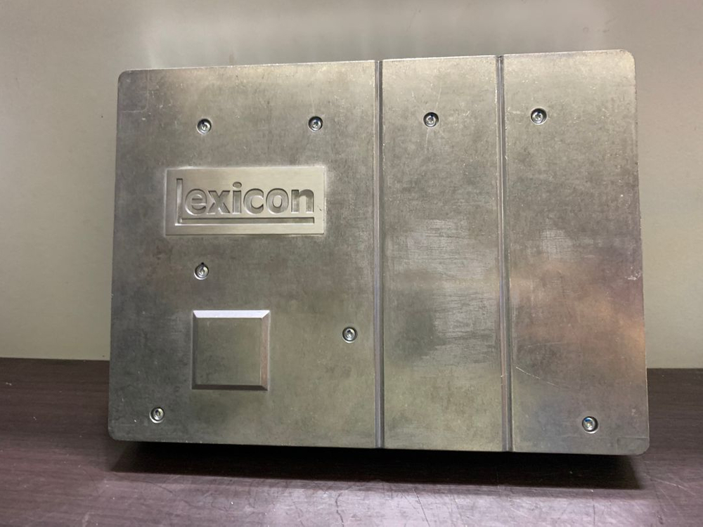 제네시스DH 블루링크 AVN 9인치 모니터,앰프 팝니다 이미지